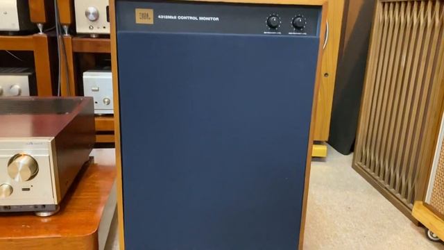Jbl 4312mkii ghép luxman quá hay giá bình dân dễ chơi mời các bác 0868686936 смотреть онлайн
