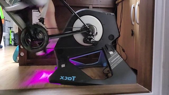 Tacx Neo 2T Smart смотреть онлайн