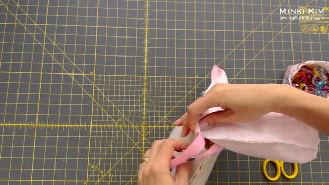 How to sew Striped Box Trio Pouch | Scrappy Pouches | Mini Iron Case смотреть онлайн