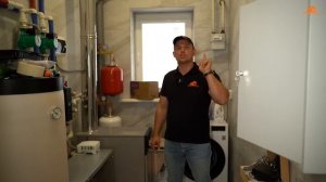 Обзор СТИЛЬНОГО ДВУХЭТАЖНОГО ДОМА в котором живут люди. Румтур.