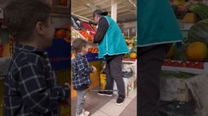 Юсуп Омаров на рынке! #shorts #юмор #шутка #смех #веселье #квн #улыбка