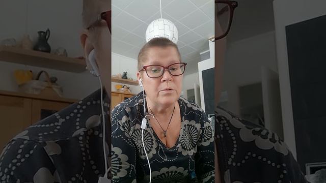 Maailma on kaunis смотреть онлайн