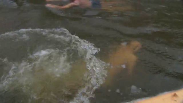 НОРВЕЖЦЫ В ПРОРУБИ/NORWEGIANS IN ICE HOLE. MOSCOW смотреть онлайн