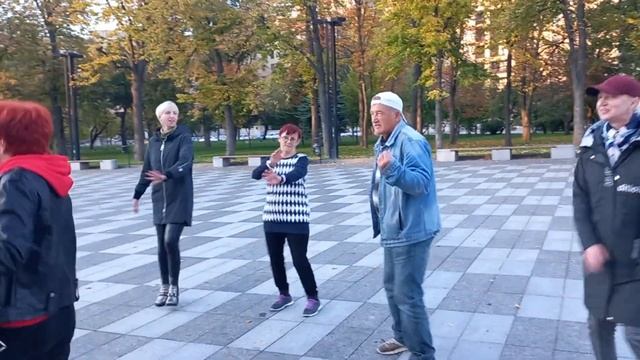 Харьков, танцы в Осени, "Снова осень пришла..." смотреть онлайн