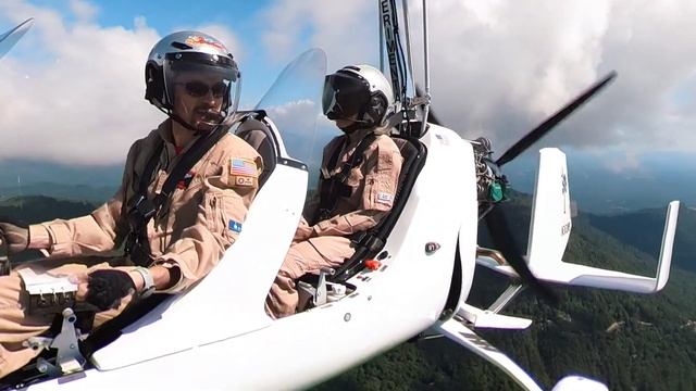 Gyroplane - Sharing The Dream смотреть онлайн