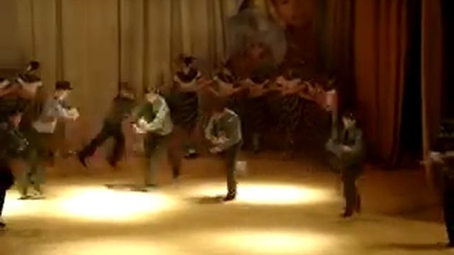 ТАНЕЦ"У СОЛДАТА ВЫХОДНОЙ" смотреть онлайн