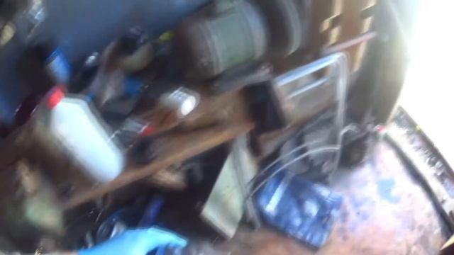 Покрасил машину на улице/результат шакировал/покраска авто своими руками/ваз 2107/Строго не судите) смотреть онлайн