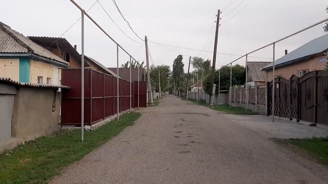 Балпык би, улица Жарокова - обзор дома, спустилась к речке смотреть онлайн