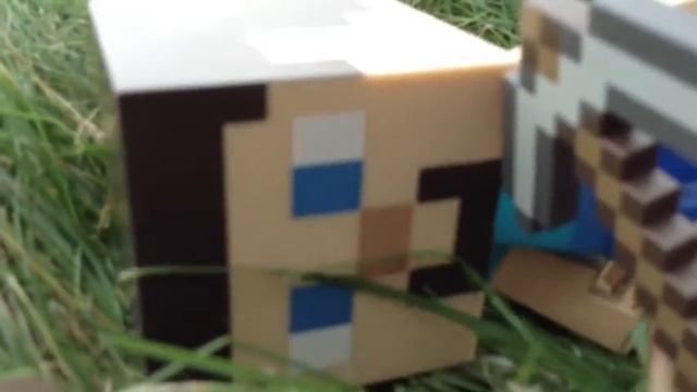 Introducing Steve The Figure Play with Friends смотреть онлайн