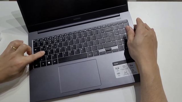 Samsung book Intel celeron 6305,reembalado será que vale mesmo a pena!? смотреть онлайн