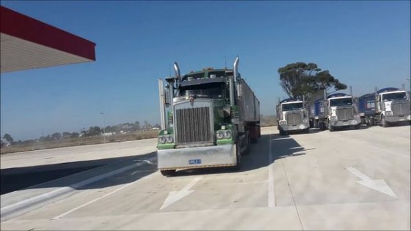 Road train Australia collection Heavy load extrem Australien Truck GERMAN