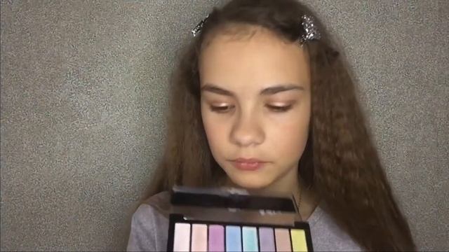 КРАШУСЬ В 12 ЛЕТ?// ПОВСЕДНЕВНЫЙ МАКИЯЖ смотреть онлайн