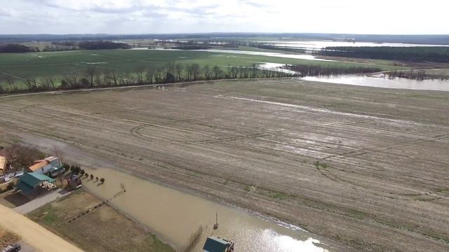 To River flooding , Savannah TN 2/15/18 смотреть онлайн