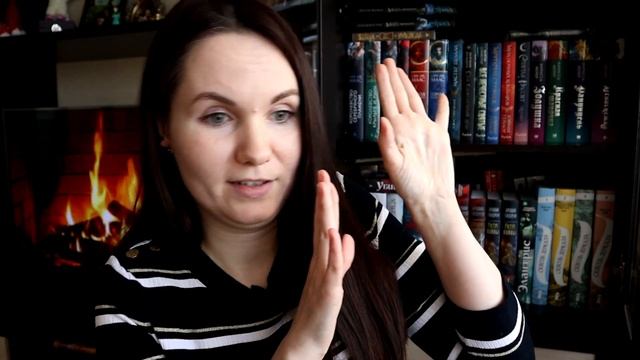 ЖУТКИЙ КНИЖНЫЙ МАРАФОН?? и КНИЖНАЯ ПЕСНЯ НА КАНАЛЕ?// показываю НОВЫЕ КНИГИ!?? смотреть онлайн