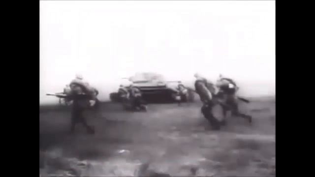 НА БРАТСКИХ МОГИЛАХ смотреть онлайн