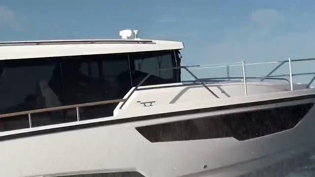 Обзор финских катеров на воде Aquador 35 AQ | Flipper 670 ST | Bella 700 Patrol смотреть онлайн