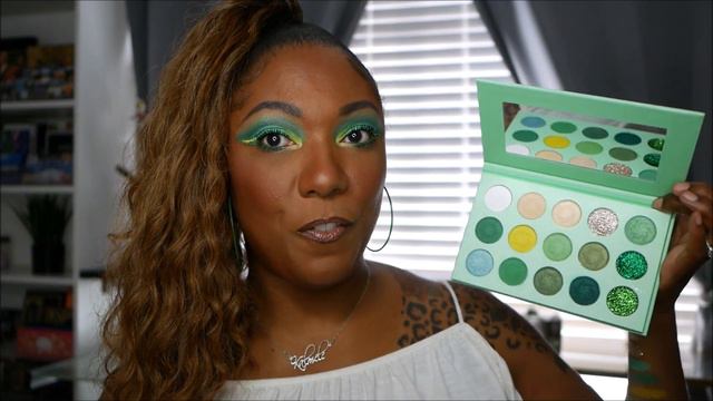 NEW!! De'Lanci Avocado Green Palette - Eye Look / 1st Impression / Swatches!! смотреть онлайн
