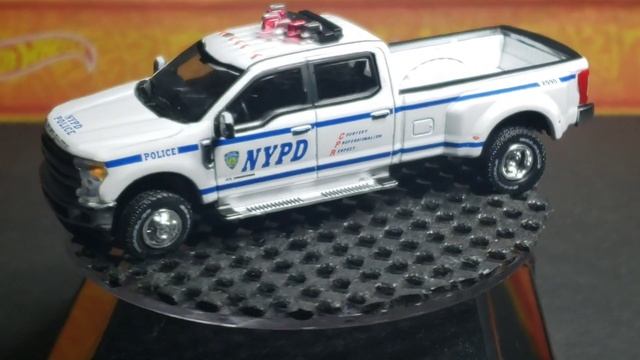 2020 Greenlight & Jada Toys Police Cars смотреть онлайн