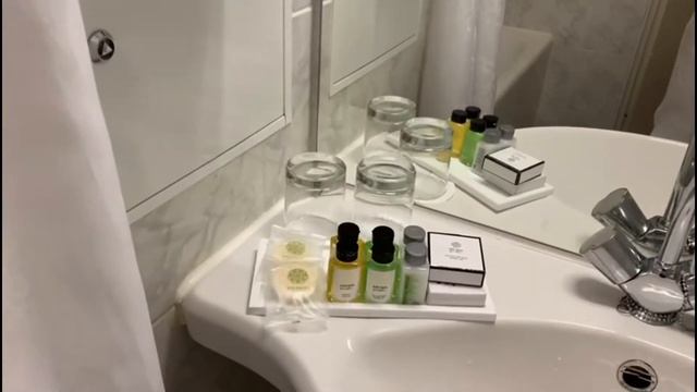 Обзор гостиница Октябрьская , Санкт- Петербург , 4* смотреть онлайн