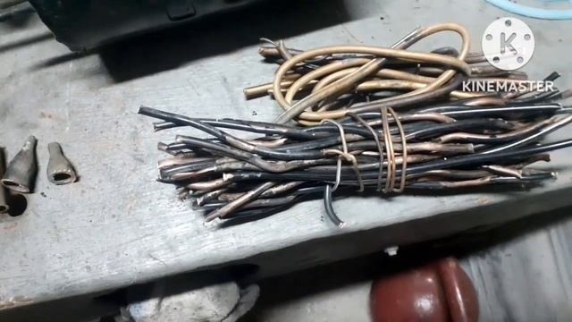 Разбор радиатора и компрессора , от советского холодильника Ока.На металл. смотреть онлайн