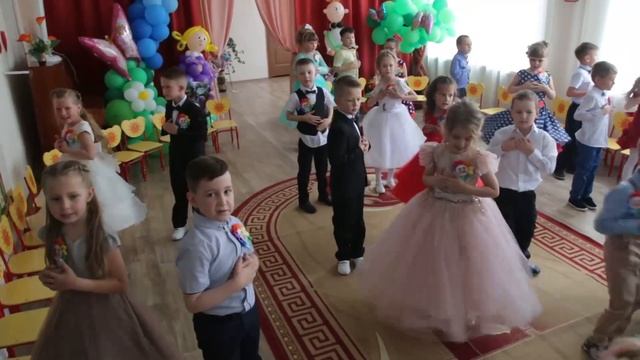 Выпускной 2021 из детского сада "Солнышко". Спасск-Дальний смотреть онлайн