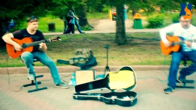 Гитарный дуэт ДушИ СтрУны в Центральном парке (25.07.2017) смотреть онлайн