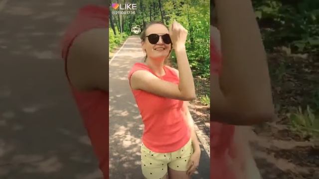 ЛЕТО. СОЛНЦЕ. ЖАРА. ТАНЦЫ смотреть онлайн