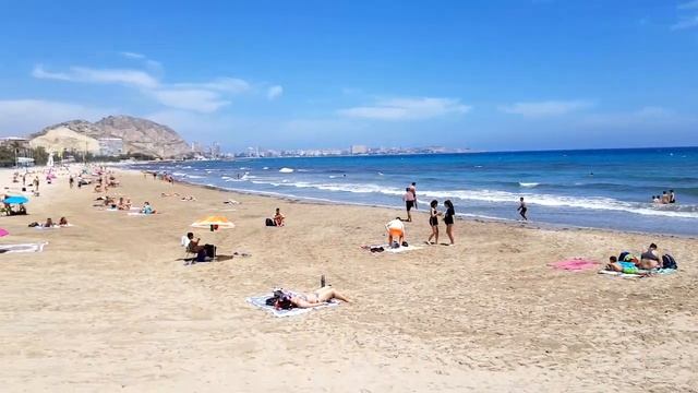 Пляжи, выход из карантина. Аликанте, Испания, 03.06.2020 смотреть онлайн