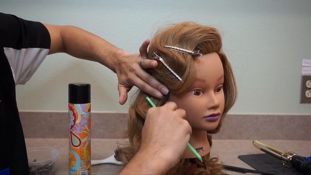 Retro Glam Waves Tutorial / Hair How to / How to do Hollywood Waves смотреть онлайн