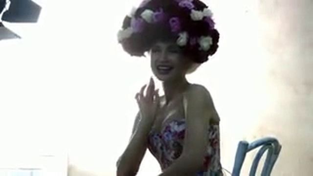 Эвелина Блёданс - самая нежная фотосессия смотреть онлайн