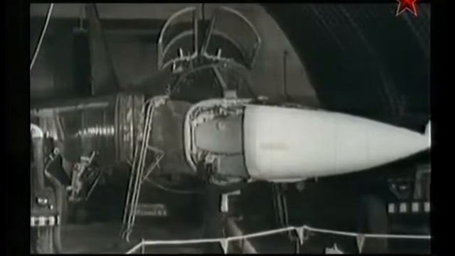 Сухой Су 24 Советский Российский фронтовой бомбардировщик с крылом изменяемой стреловидности