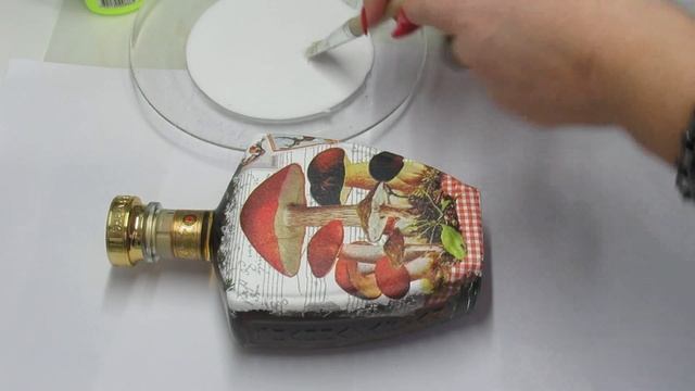 Декор бутылки в подарок, Мастер класс! смотреть онлайн