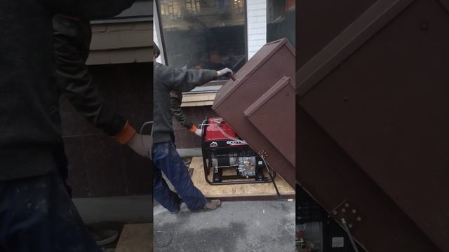 кожух генератора шумопоглинальний своїми руками. #shorts смотреть онлайн