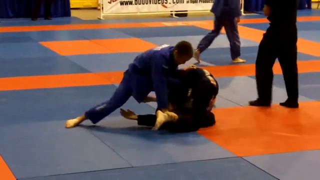 2010 Pan JiuJitsu Championship Ryan H vs Eric L смотреть онлайн