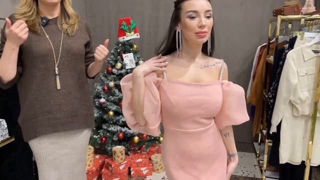 НОВОГОДНИЕ ПЛАТЬЯ смотреть онлайн