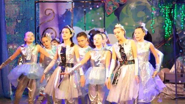 НАш каждый миг наполнен суетой СОЗВЕЗДИЕ Бавлы 2017 год 1 марта смотреть онлайн