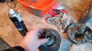 Ниссан Альмера. замена щеток вентилятора отопителя.