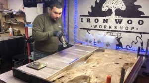 Как залить стол из эпоксидной смолы и слэба? #2 грунтуем Слэб