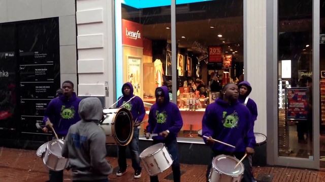 Awesome Street Drummers in amsterdam. Part 2 смотреть онлайн