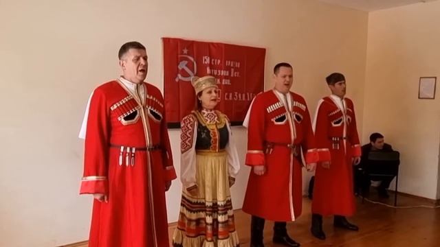 «Пусть Вам мирно служится!». Видеорассказ о многолетней дружбе ГДК пос. Дагомыс и в/ч пос. Уч-Дере. смотреть онлайн