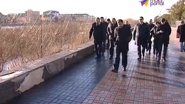 Анатолий Пахомов предложил заменить заборы на «живые» изгороди смотреть онлайн