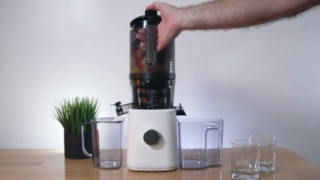 Nama J2 - Cold Press Juicer - Unbox & Setup смотреть онлайн