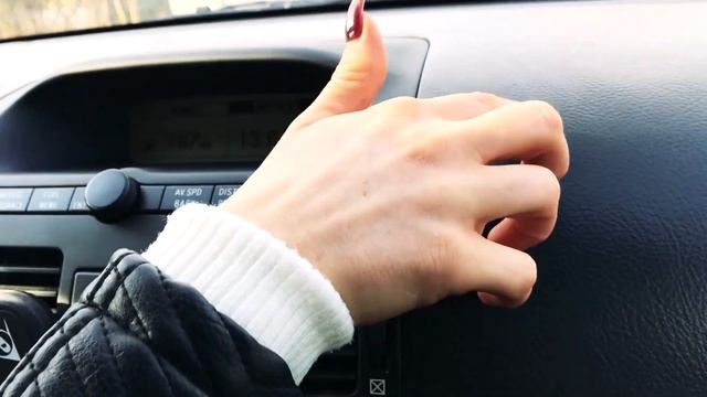 CAR ASMR - TOYOTA AVENSIS 2004 2.0 D4D смотреть онлайн