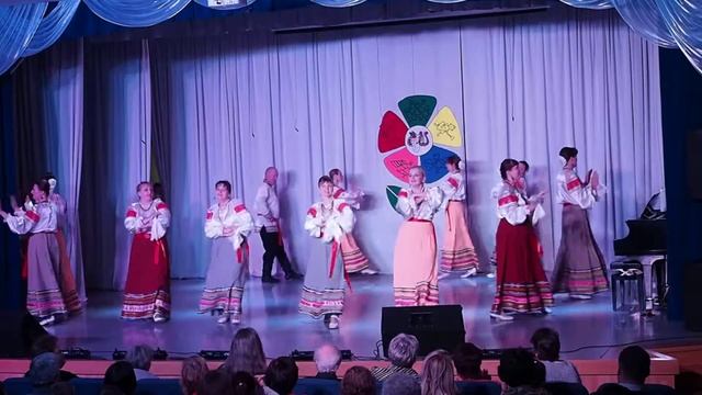 Танец "Варюша" смотреть онлайн