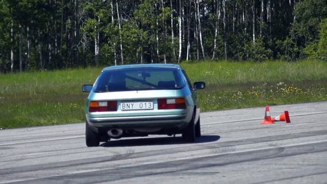 Supercharged Porsche 924 - Autocross Sweden смотреть онлайн