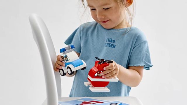 LEGO DUPLO My First 10957 Tűzoltó helikopter és rendőrautó - REGIO JÁTÉK смотреть онлайн