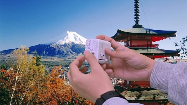 Qcharger: 65W GaN 8-in-1 Tiny Adapter for Home & Travel смотреть онлайн