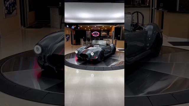 1965 Shelby Cobra смотреть онлайн