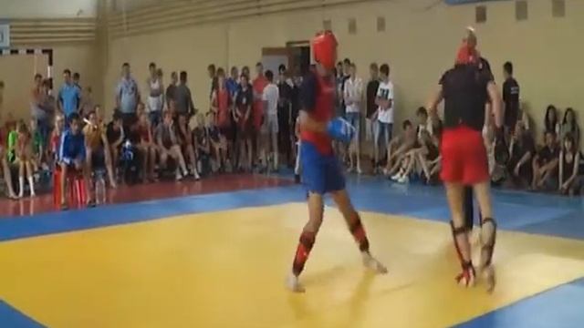 ушу-саньшоу 1 мая 2013 14 бой Хусенов Руслан(Мосальск)& Шабардин Павел (Вымпел) смотреть онлайн