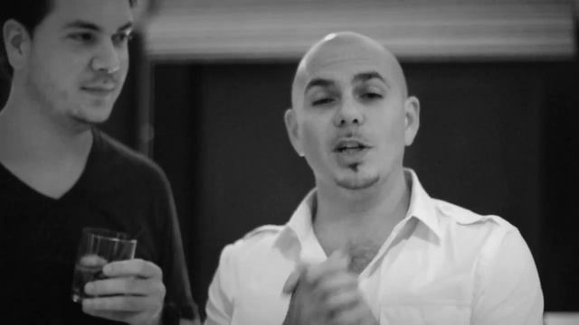 DJ ALVARO @ PITBULL PARTY MIAMI 2011 | HOUSE2K @ Phoenix смотреть онлайн